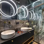 Starowislna Elegant With Air Conditioning Kazimierz Cracow By Renters Prestige Appartement