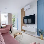 Appartement Starowislna Elegant With Air Conditioning Kazimierz Cracow By Renters Prestige Cracovie