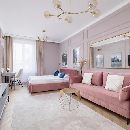 Starowislna Elegant With Air Conditioning Kazimierz Cracow By Renters Prestige *