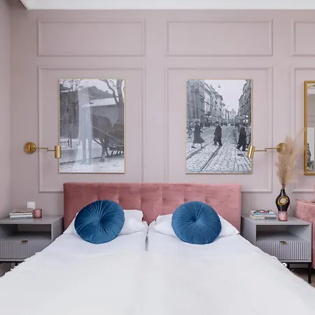 Starowislna Elegant With Air Conditioning Kazimierz Cracow By Renters Prestige Apartman *