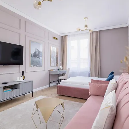 Starowislna Elegant With Air Conditioning Kazimierz Cracow By Renters Prestige Apartment