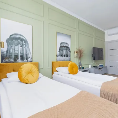 Starowislna Elegant With Air Conditioning Kazimierz Cracow By Renters Prestige Krakow